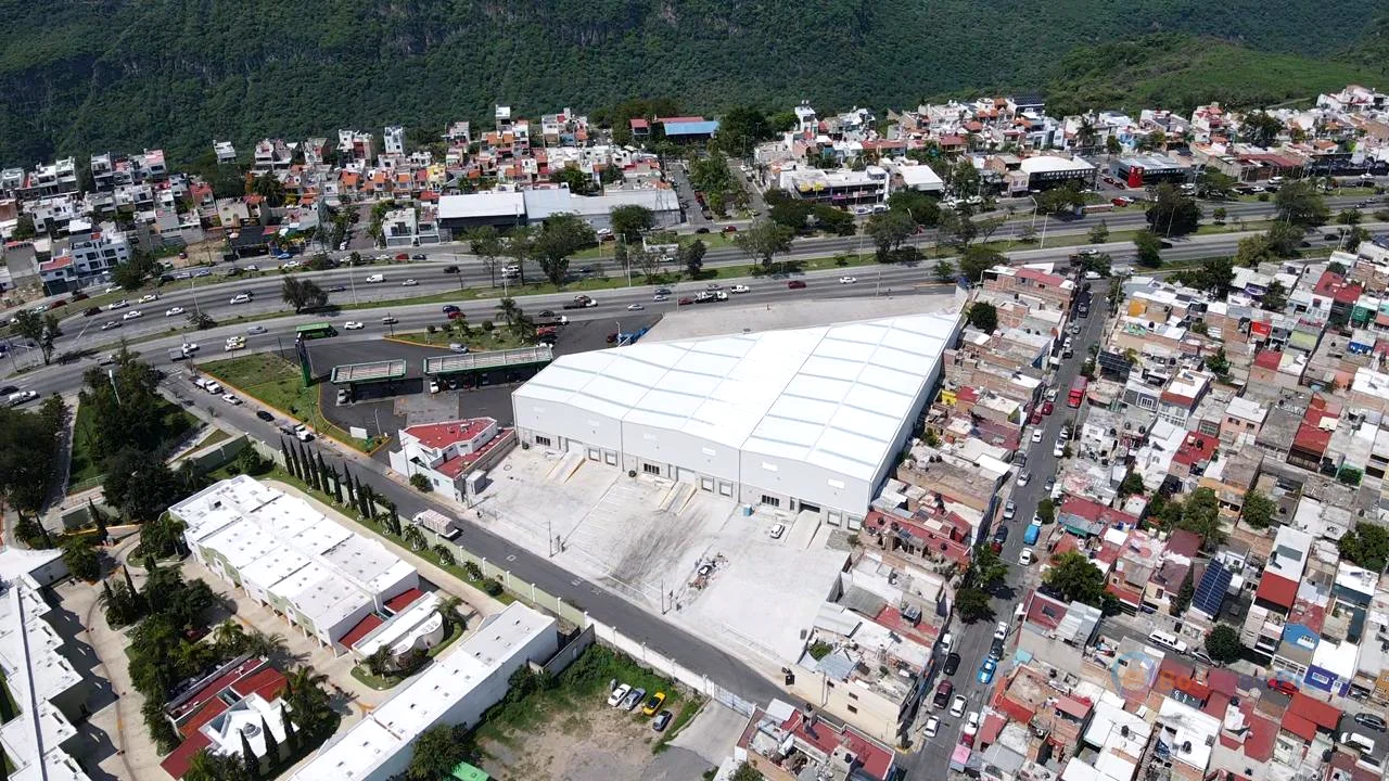 Bodega Industrial 1,724m2 Estratégica en Renta - Guadalajara, Jalisco