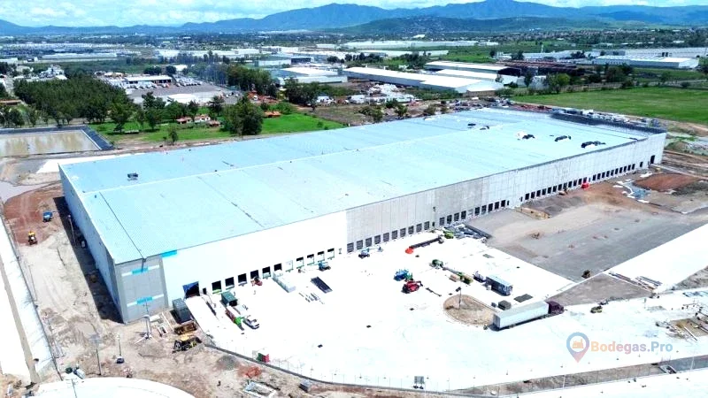 Nave Industrial de 34,467 m² en Renta - Tecnológico V Building 1
