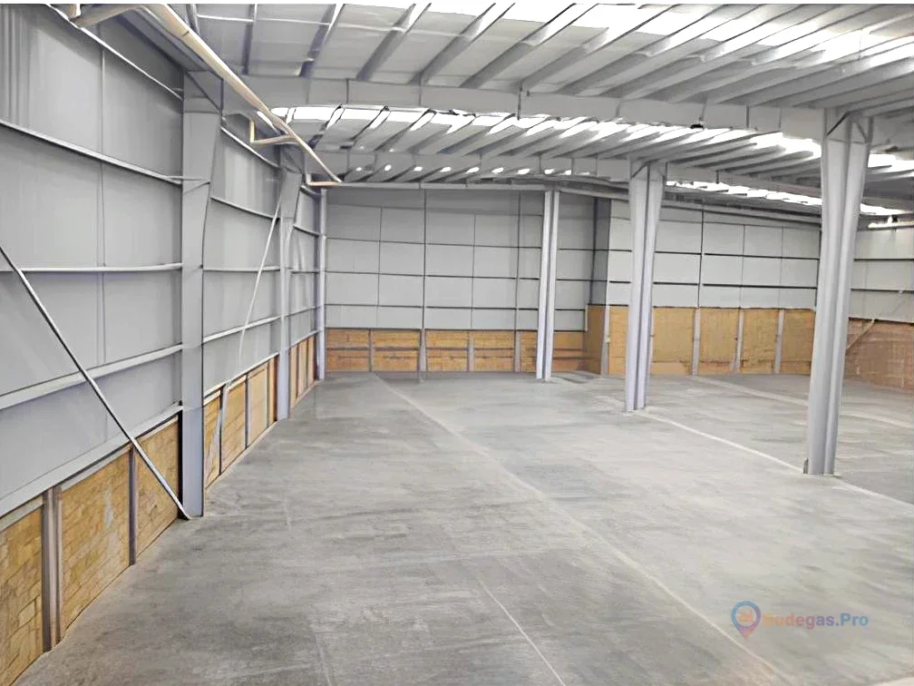 Bodega Industrial 776m2 en Renta en Parque Grünpark La Llave 2, Tlaquepaque, Jalisco