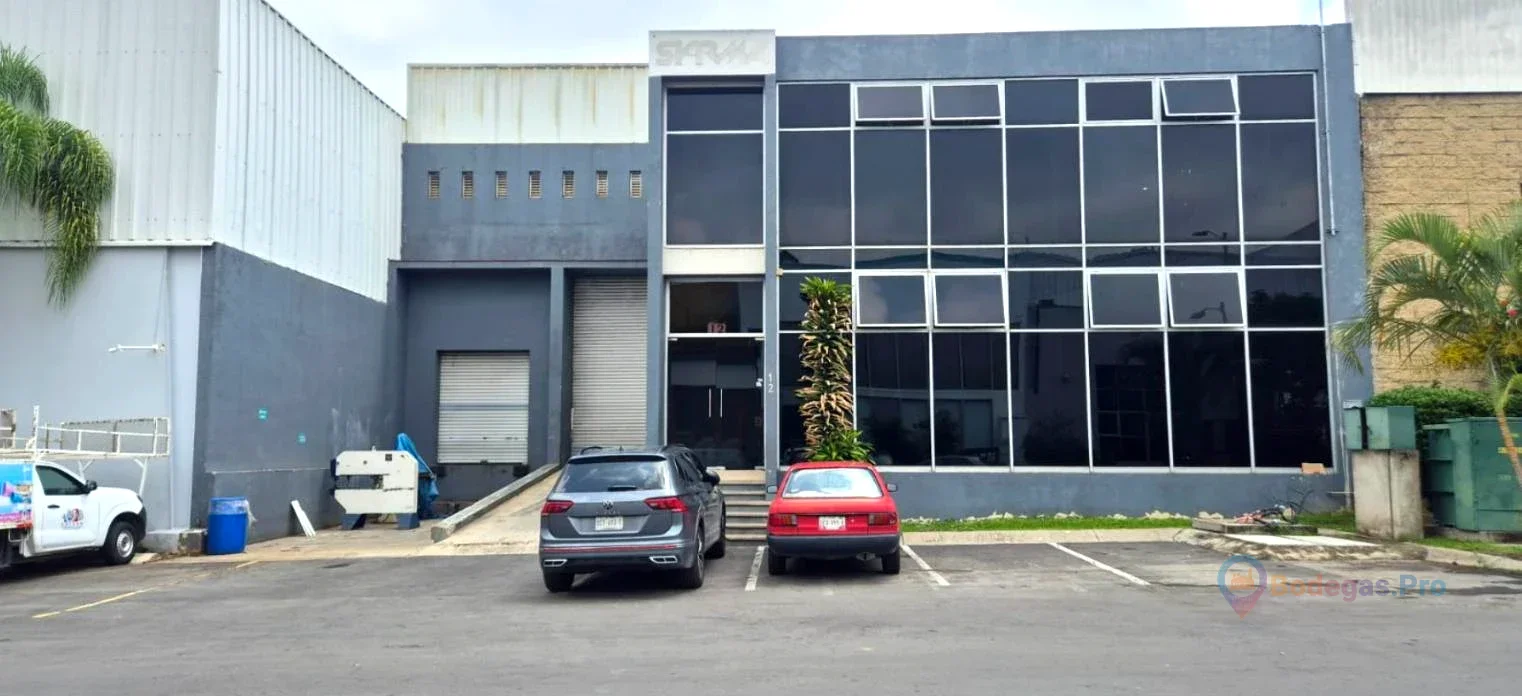 【哈利斯科州 · Guadalajara】 Parque Industrial El Álamo 园区 920 m² 甲级工业厂房 (现房出租) - 墨西哥工业厂房 Gongye Space