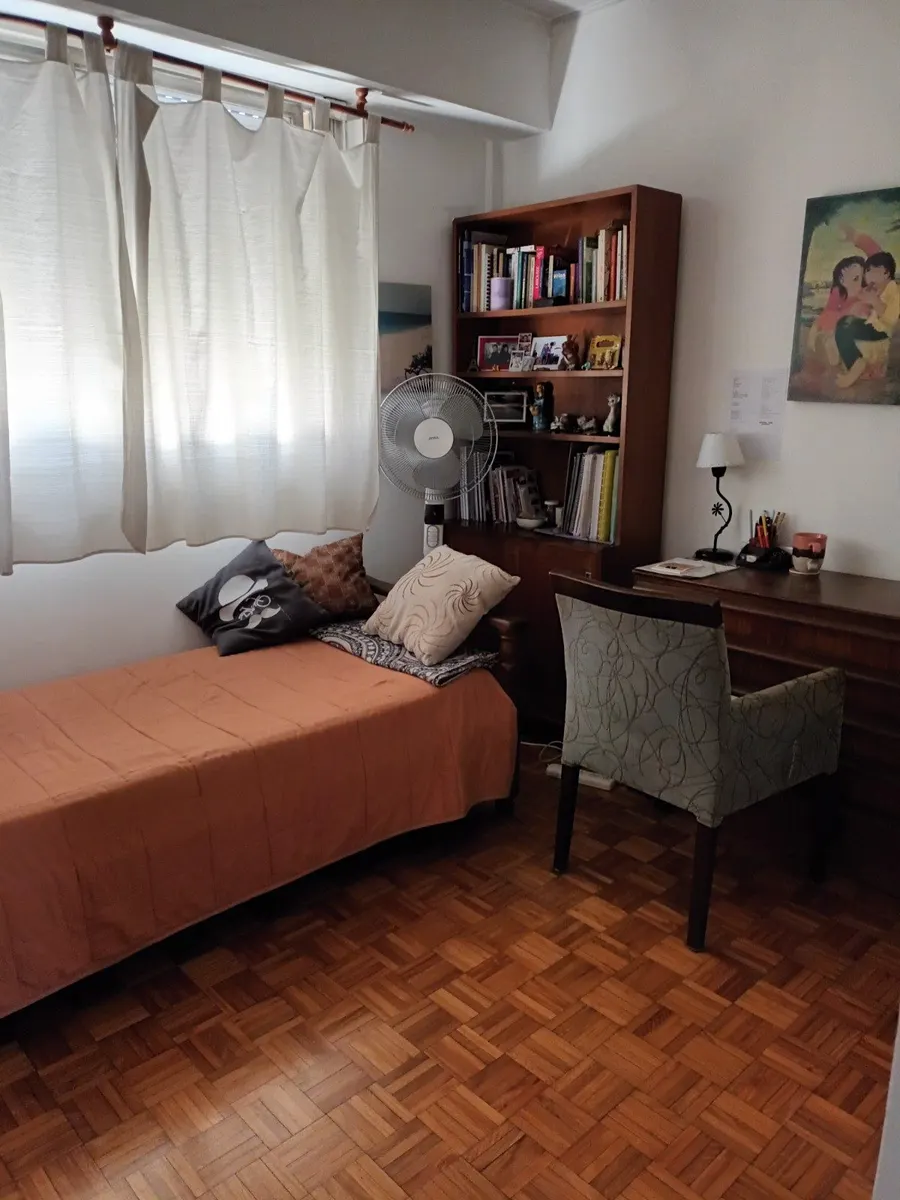 Habitación privada en departamento compartido.