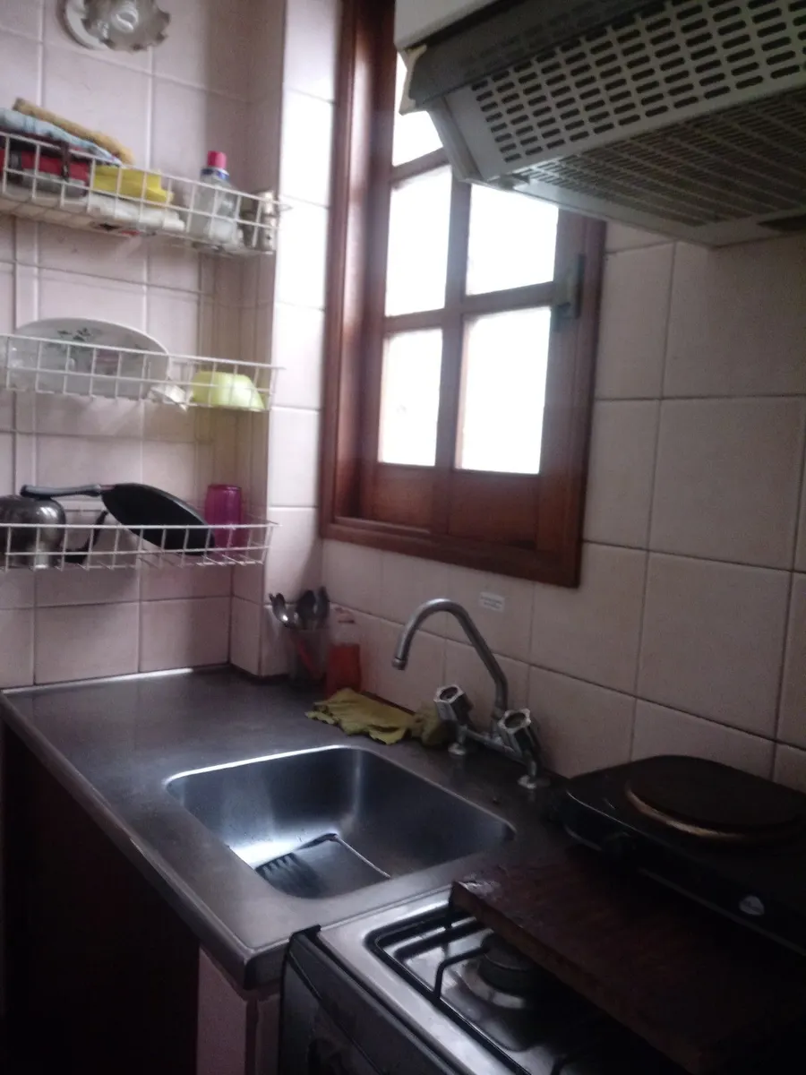 Habitación luminosa en Caballito (Primera Junta)