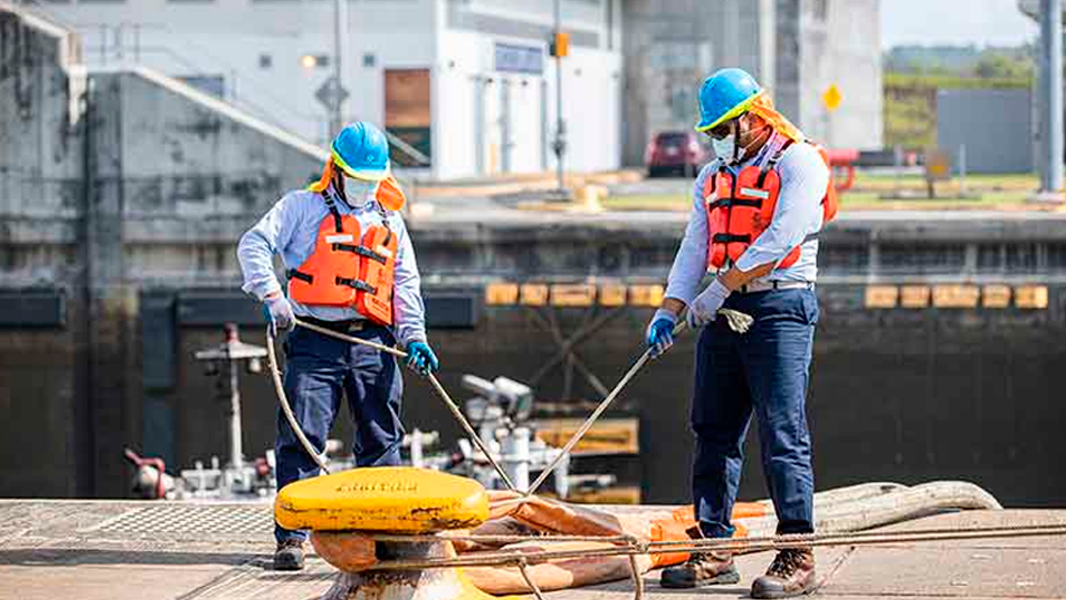 Panama Canal and Inadeh promote technical job training