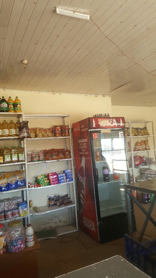 Well ventilated shop for sale, sewer, water, electricity available located