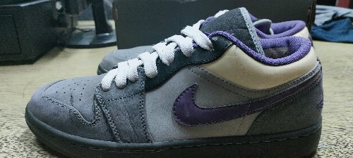 Second use 2010 jordan phat low anthracite varsity purple.