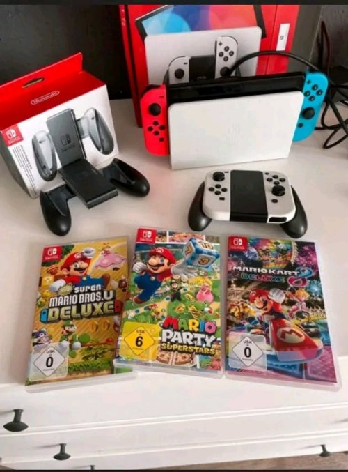 Ich verkaufe meinen Nintendo Switch mit all diesen Zubehörteilen. Kontaktieren