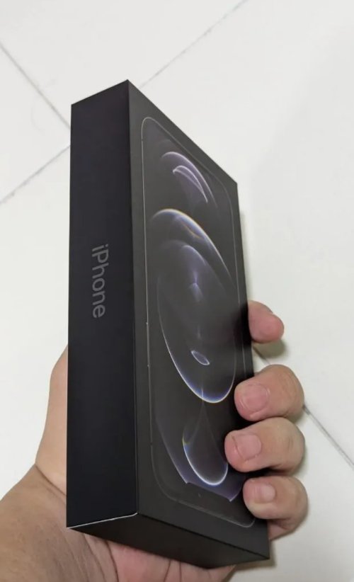 Ich verkaufe mein Iphone 13 Pro Max in sehr gutem