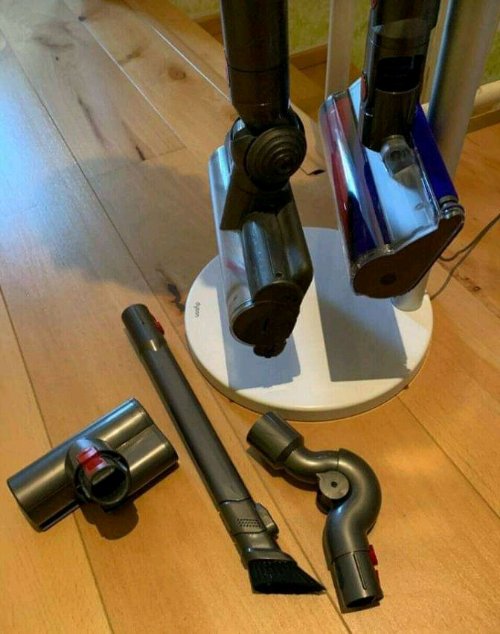 Ich verkaufe eine nagelneue Diesonne mit all diesen aktuellen Kaufunterlagen