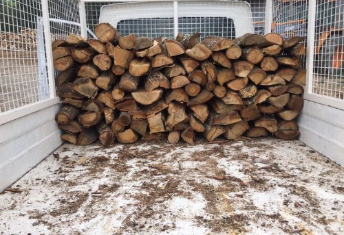 Bois de chauffage disponible pour passer un bon hiver
