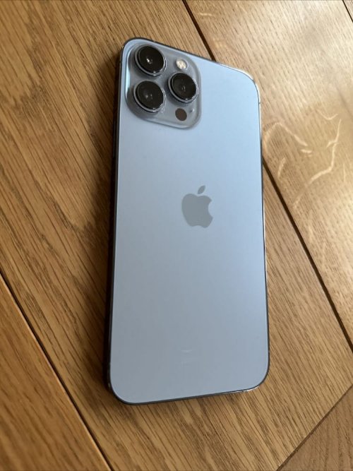 Iphone 13 pro Max neu mit Zubehör und Garantie günstig