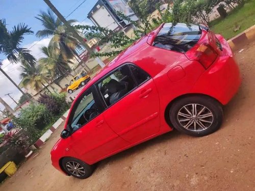 Voici un chocho La voiture es hyper propre propre Climatise