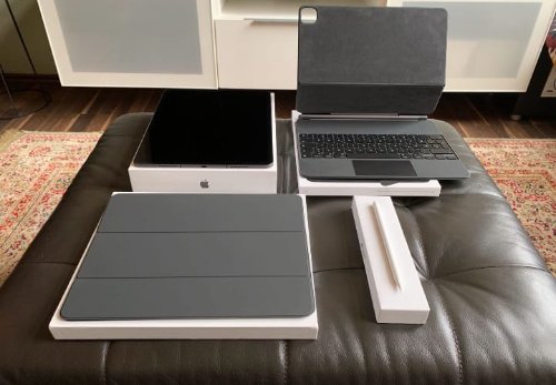 Hallo biete ich ein iPad 12 pro max mit allen