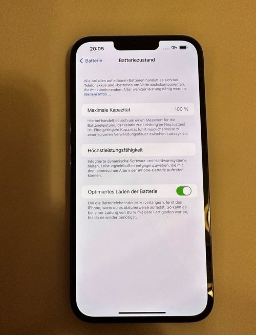 Hallo, durch eine Neuanschaffung verkaufe ich mein Apple iPhone 13