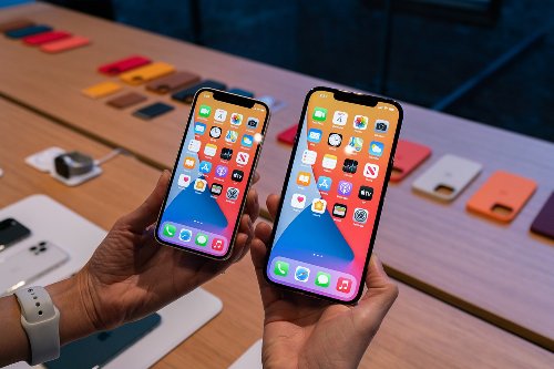 Système iOS 16 Processeur Apple A16 Bionic Nombre de coeurs