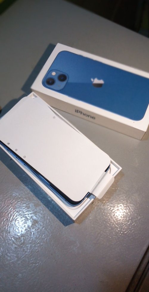 Iphone 13 Storage 128 GB Battery life %100 Comes with