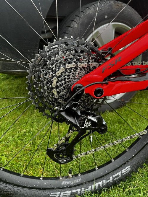 Vélo électrique pour distraction, interressé contact moi . jrttifola@gmail.com