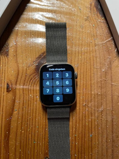 Apple Watch Series 6 44mm Edelstahlgehäuse mit Milanaise Silber Armband
