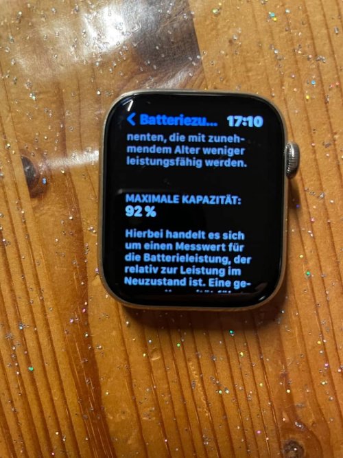 Apple Watch Series 6 44mm Edelstahlgehäuse mit Milanaise Silber Armband