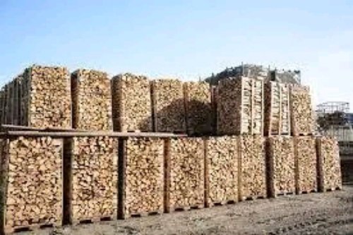 WhatsApp +4915510380903 Hallo wir verkaufen unsere Kubikmeter erstklassiges Brennholz 100%