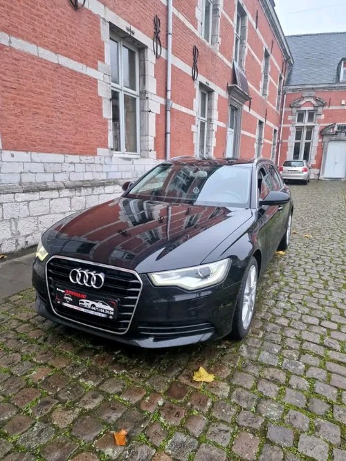 Dëst ass en 2012 audiPolo mat engem héije Kilometer vun