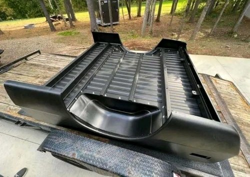 1967-1972 Chevy C10 short truck bed Solid rust free truck