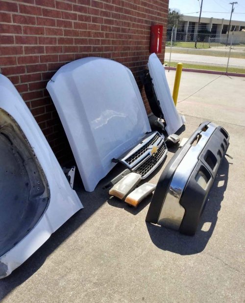 1999-2007 front clip with the HD Hood bumper both fenders