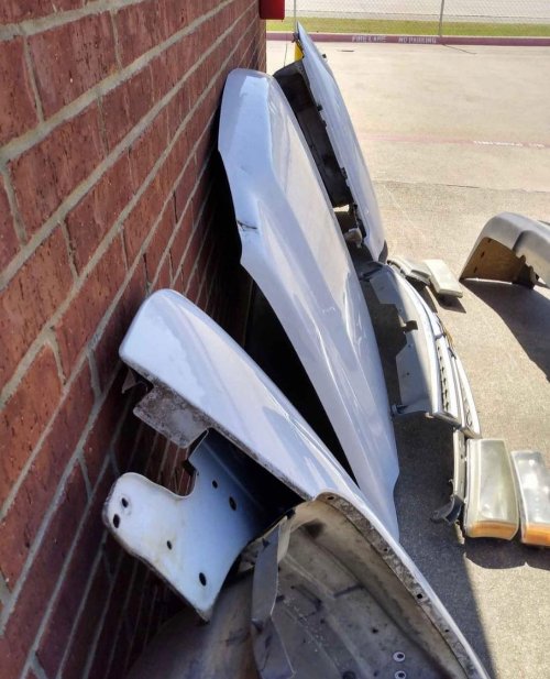 1999-2007 front clip with the HD Hood bumper both fenders