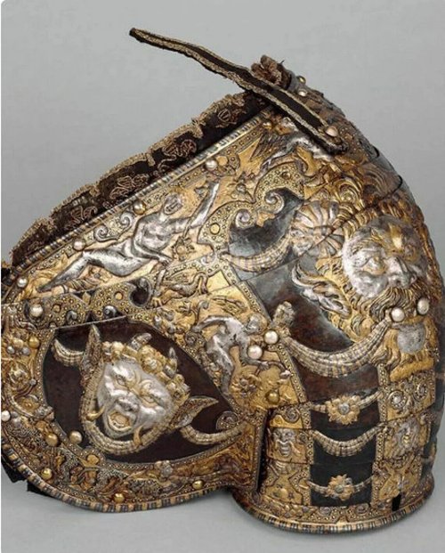 Armure de parade médiévale d'Alessandro Farnese réplique de costume d'armure