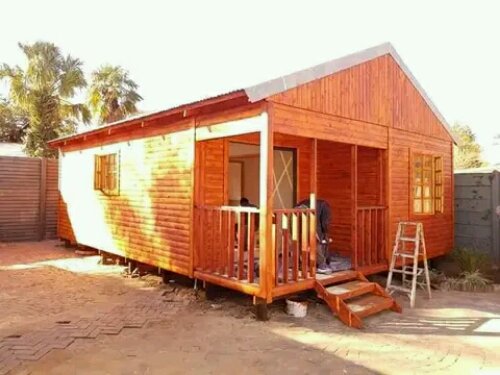 Affordable Wendy house at an affordable price