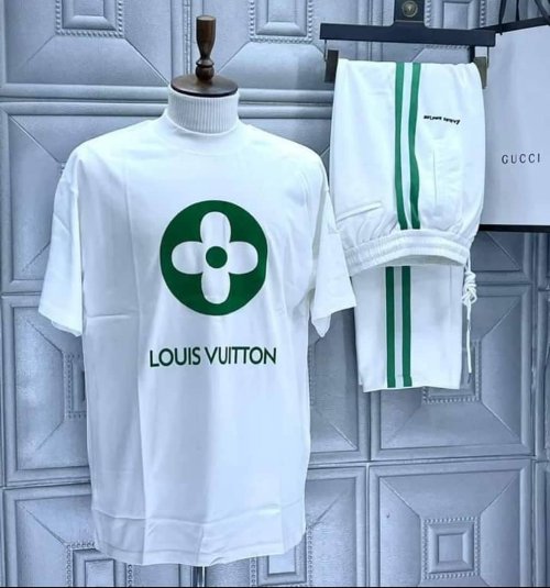 Habits pour homme jesusbascoy614@gmail.com