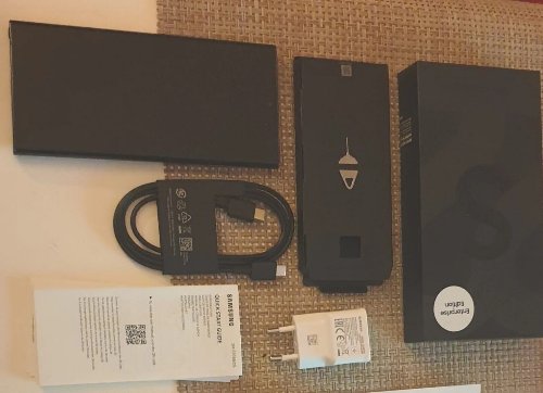 Samsung S22 Ultra Neu (nur zum Testen geöffnet) nutzloses Geschenk,