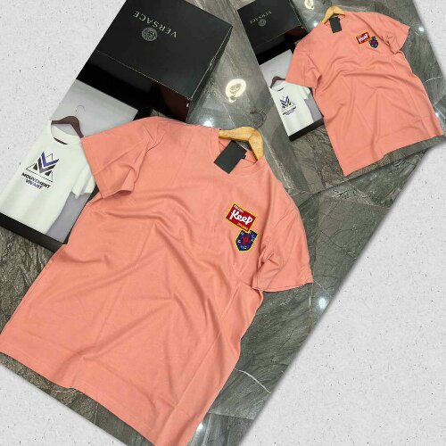 T-shirt à vendre avec négociation