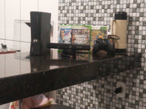 Xbox 360 +1jogo + 1controle