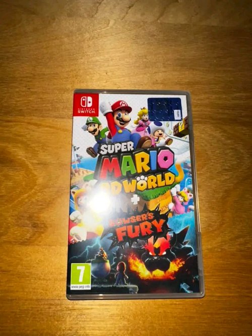 Verkaufe hiermit meine NINTENDO SWITCH OLED wegen nicht gebraucht, spielzeit