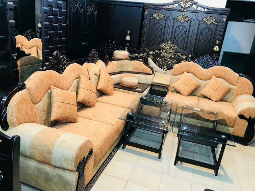মালয়েশিয়ান MDF প্রসেস কাট দ্বারা নির্মিত কর্নার সোফা বিক্রি হইবে।