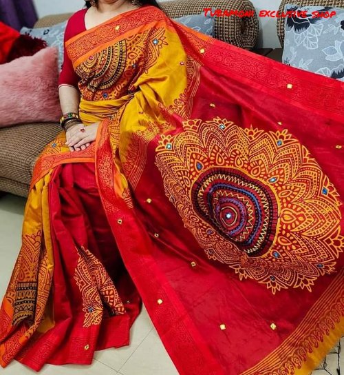 Dhupian Block Saree Product Description. ব্লাউজ পিস নেই। দৈর্ঘ্য: 12