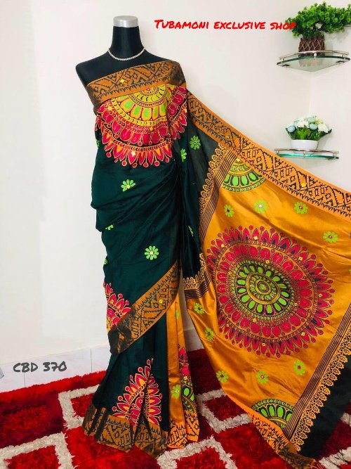 Dhupian Block Saree Product Description. ব্লাউজ পিস নেই। দৈর্ঘ্য: 12