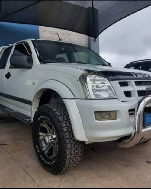 2007 Isuzu KB 240i Double Cab, Mileage 241000,fully Serviced, Papers