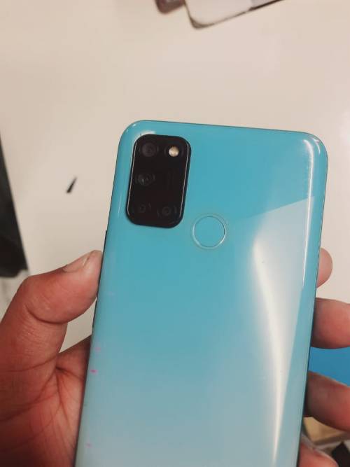 ফোনটা বিক্রি হবে কেউ নিতে চাইলে দেখতে পারেন Realme 7i
