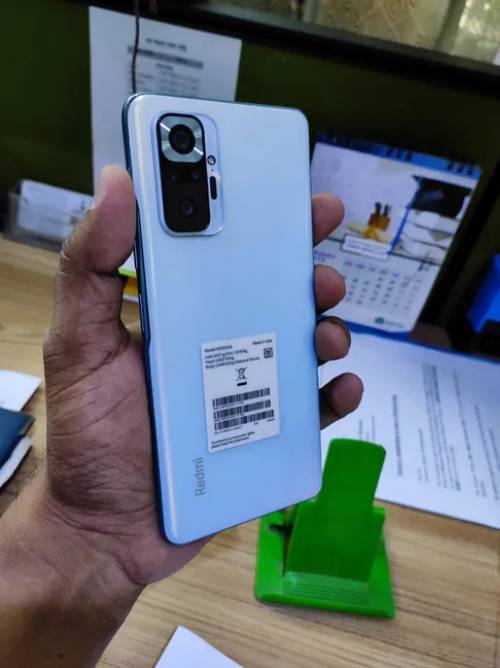 Redmi note 10pro max(6/128).GB.আমি মাএ ৩ মাস মতো ব্যবহার করছি।সেট