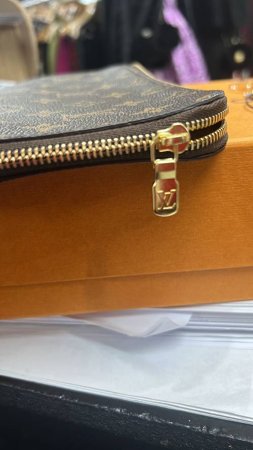 Bolso de mano Louis Vuitton original