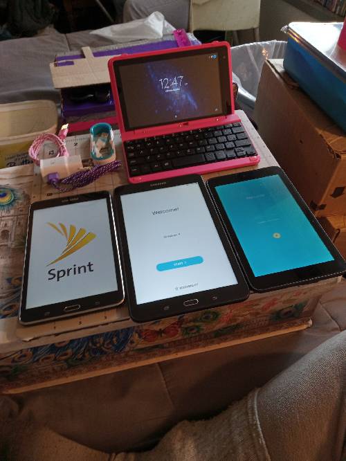 Tablets & Laptop/W Everything.Please buy them now.Pickup Only.In Person Only.Cash