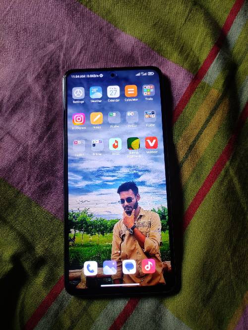 Mi 11x সম্পুর্ন ফ্রেশ মোবাইল। ৪ মাস ব্যবহৃত। মোবাইলের কাগজ