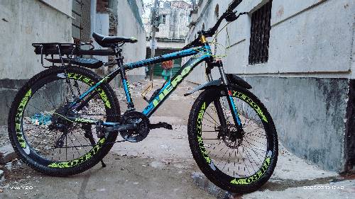 Used only 5 months ,new condition e ase,no problem,all ok,