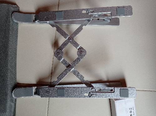 Aluminium laptop stand. free stand bag will be given as