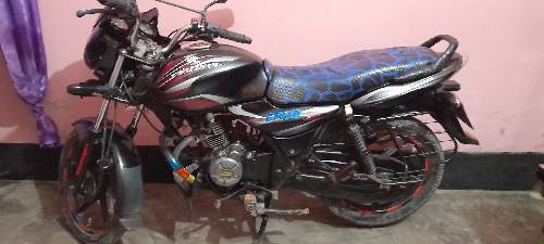 এই গাড়িটি বিক্রয় করা হবে মাত্র ৭০ হাজার টাকা এই