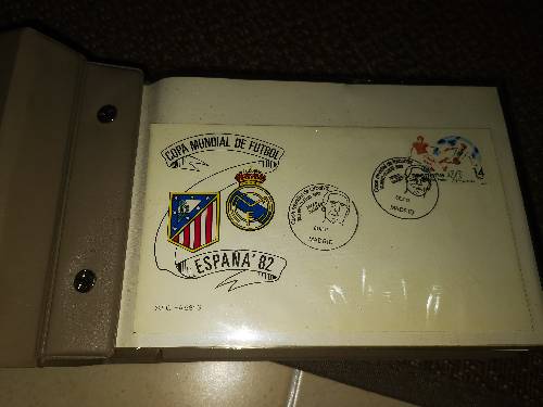 Colección sellos mundial de fútbol 82