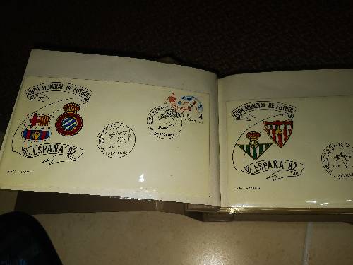 Colección sellos mundial de fútbol 82