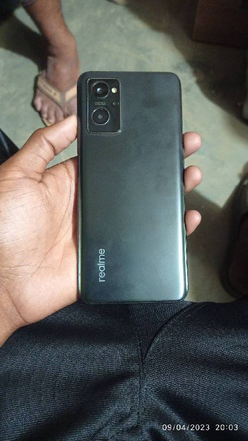 Model : Realmi 9i 6/128 টাকা প্রয়োজন তাই সেল করে