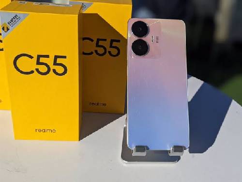 Relmi c55 price 16500 Phone number 📞 01757113032 Location:Chittagong Madarbari
